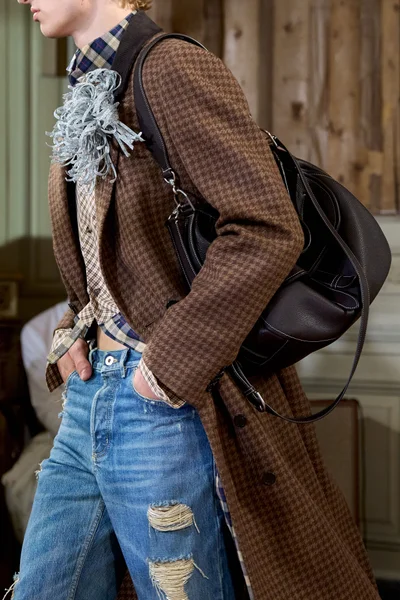 Look 93
